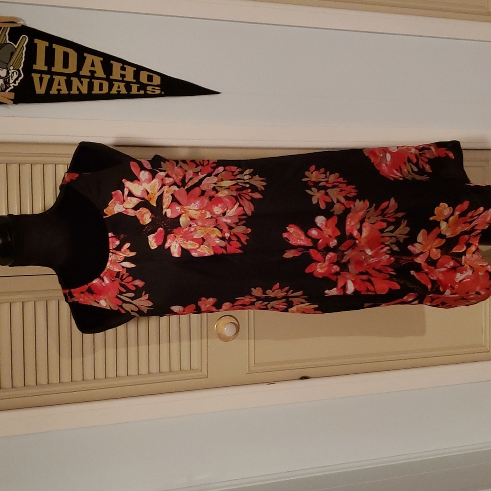 Flowery satin dress